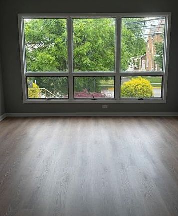 4th image of 50 Orient Way
