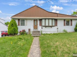 301 S Blvd, Saddle Brook, NJ 07663