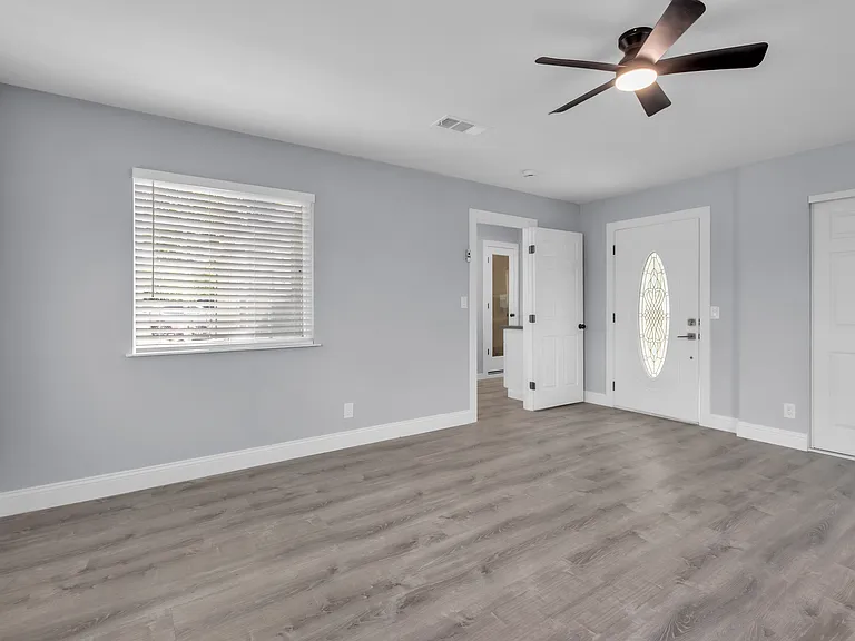 517 Rimmer Ave — Photo 24