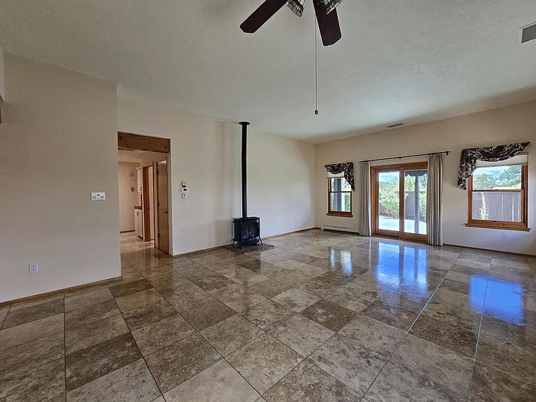 2874 Plaza Amarilla — Photo 3