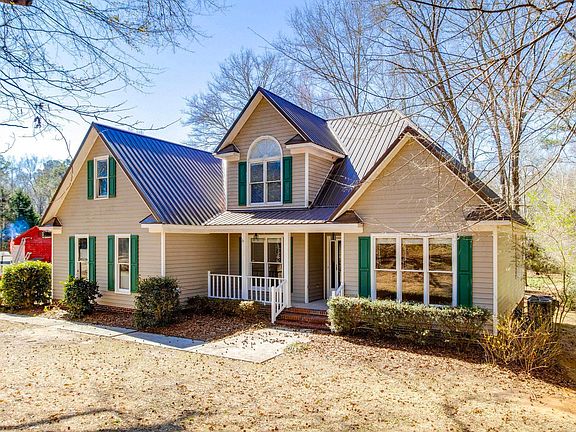 2nd image of 183B Longtown Rd