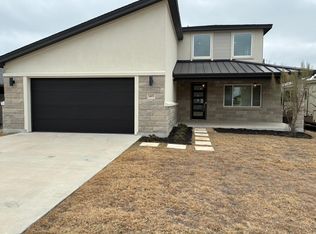 403 N Summit Ridge Dr, Leander, TX 78645