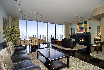 :: 1333 Jones St., #907