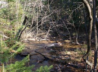 687 Cherry Creek Rd, Marquette, MI 49855