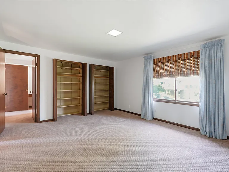 4677 Rolling Ridge Rd — Photo 48