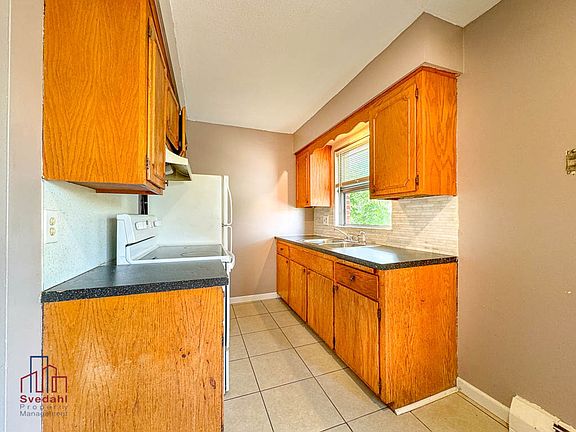 5th image of 3400 10th Ave S APT 12