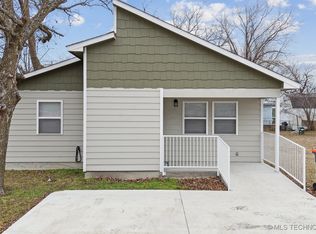 122 E 7th St, Chelsea, OK 74016