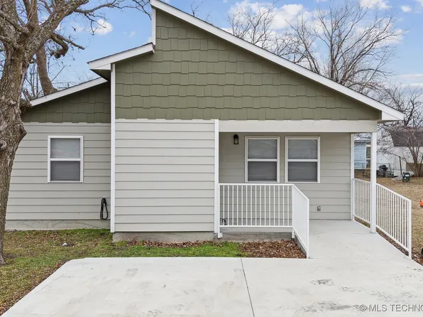 122 E 7th St, Chelsea, OK 74016
