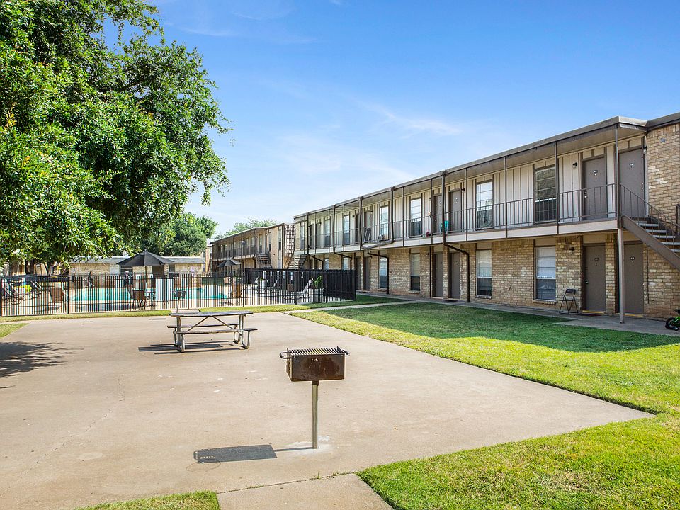 Bear Creek Apartments 605 Del Paso St Euless TX Zillow