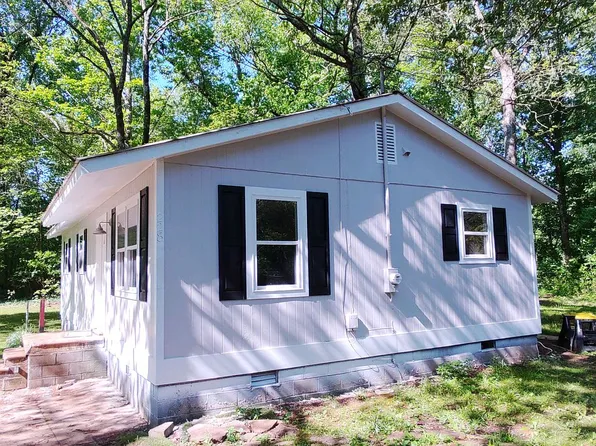 228 Lucy Pond Rd NW, Sugar Valley, GA 30746