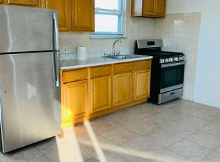 22-19 49th St #3F, Astoria, NY 11105