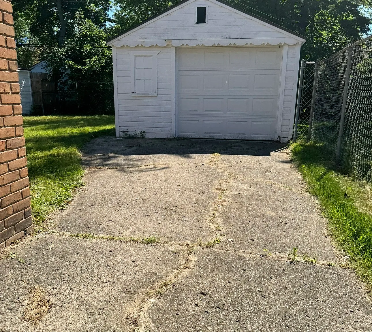 3 bed, 1020 sqft, $1,525 — Photo 4