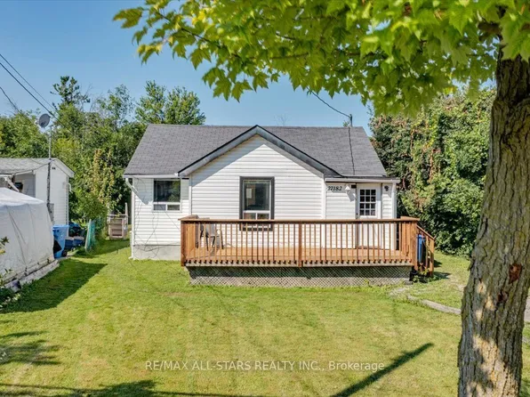 27182 Woodbine Ave, Georgina, ON L4P 3E9