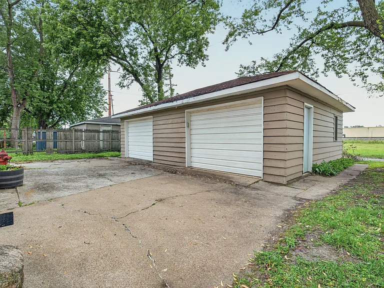 6542 McCook Ave — Photo 6