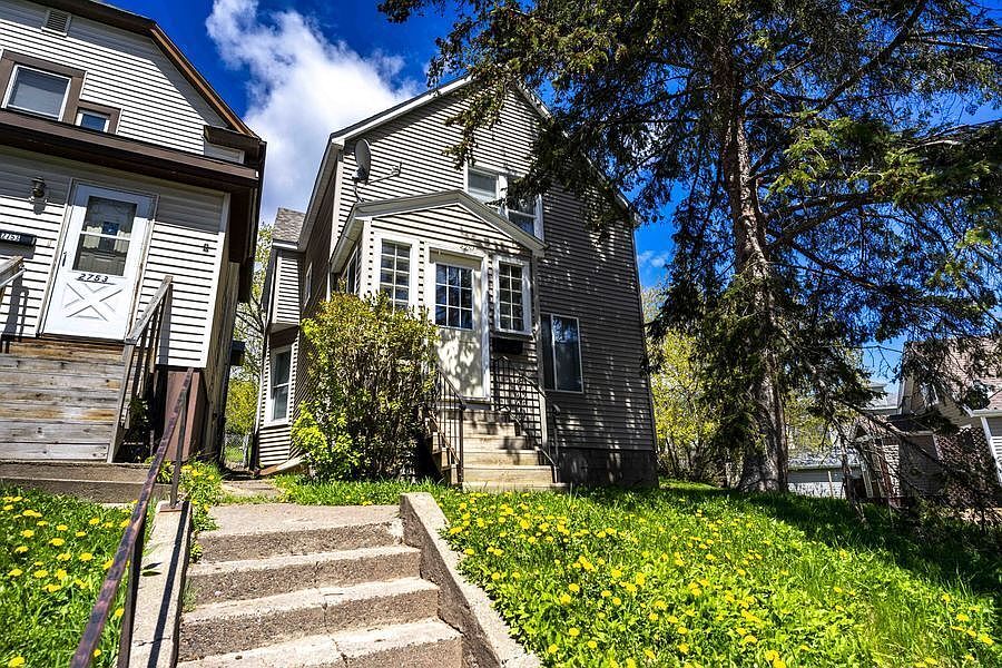 1st image of 2751 Wellington St #2