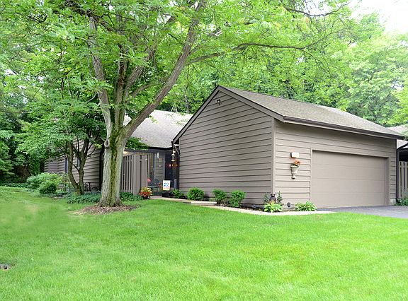 2nd image of 58 Lakewood Cir