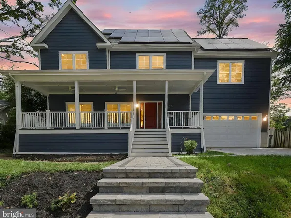 2115 Military Rd, Arlington, VA 22207