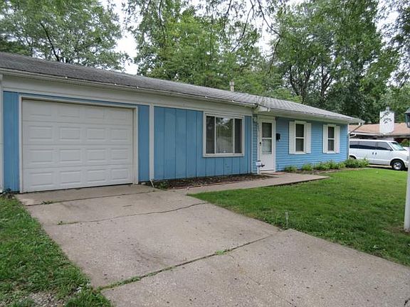 4th image of 9405 Lewis Ave