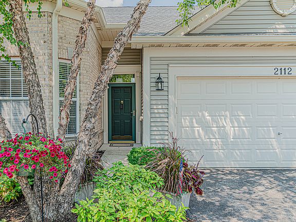 4th image of 2112 Carillon Dr