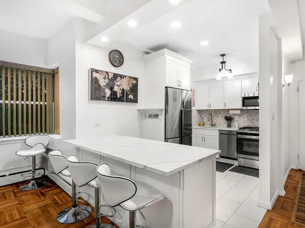 120 E Hartsdale Avenue #1H, Hartsdale, NY 10530