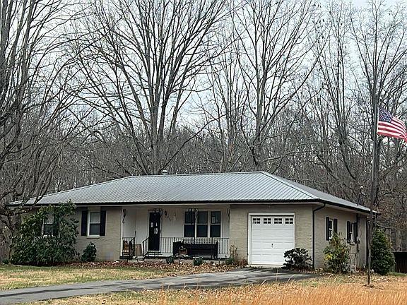 2nd image of 846 Hugh Jones Rd