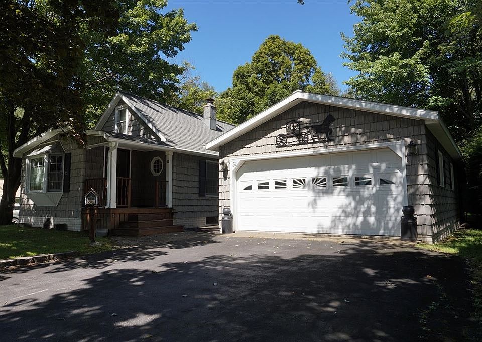 1st image of 31 Garden St