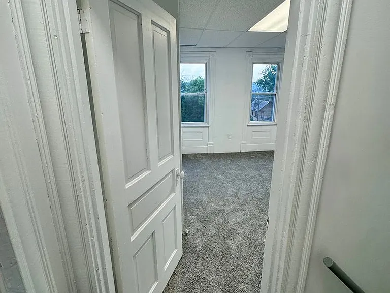 42 Climax St — Photo 20