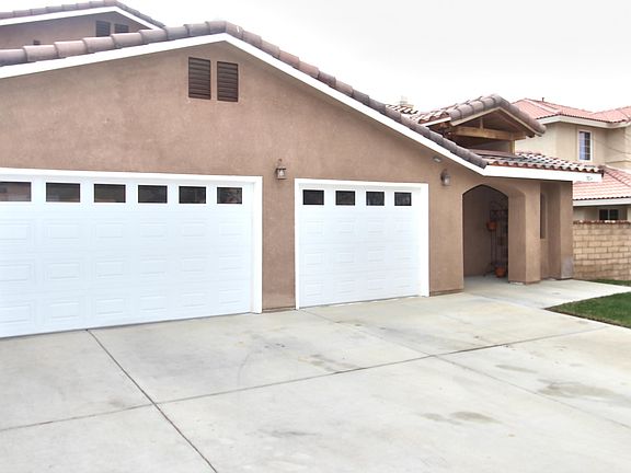 3rd image of 2824 Owens Way