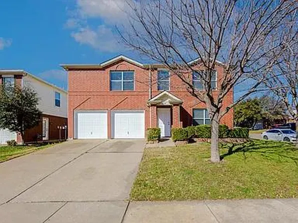 8529 Prairie Dawn Dr, Fort Worth, TX 76131