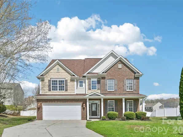 10901 Trout Creek Pl, Davidson, NC 28036