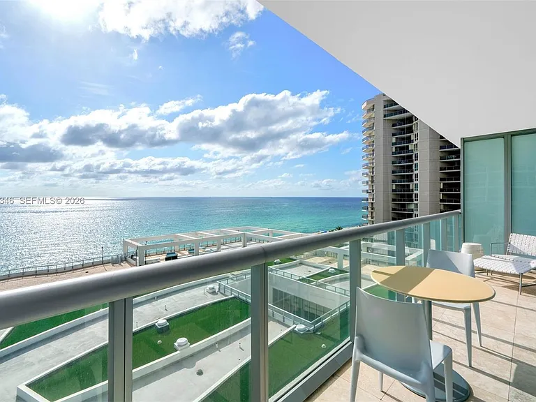 6799 Collins Ave #902 — Photo 21