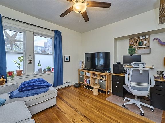5th image of 6 Bedford St Suite 1F