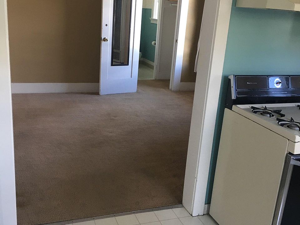 2nd image of 333 Franklin St APT 6