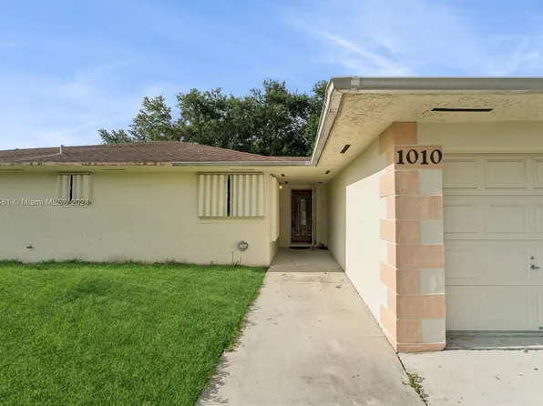 1010 NW 87th St, Miami, FL 33150