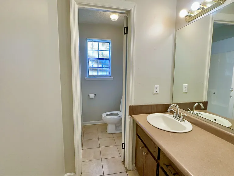 1342 Partridge Pl #A — Photo 7