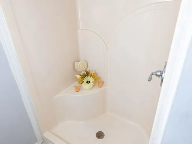 2113 Summerville Rd #1 — Photo 7
