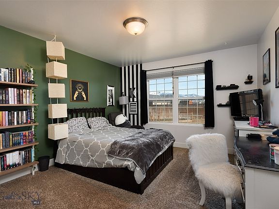 5th image of 2210 Sturnella Ln