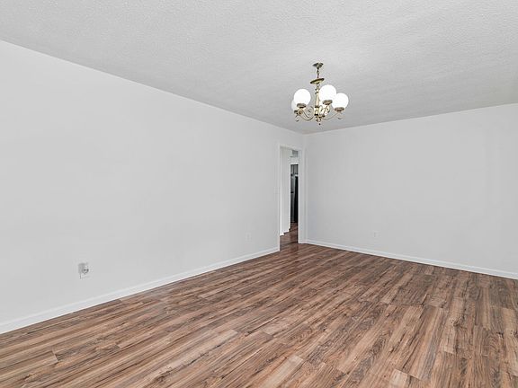 2nd image of 217 Red Bay Rd