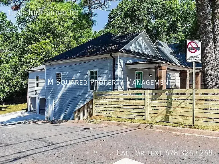 1569 Jonesboro Rd SE — Photo 27