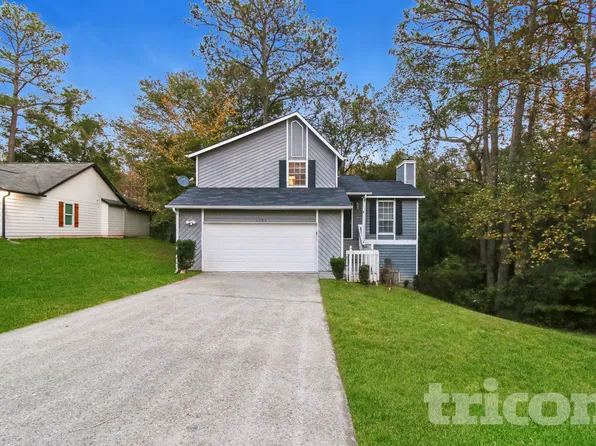 2755 Wildflower Ln, Snellville, GA 30039