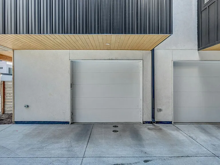 3530 W Conejos Pl — Photo 14