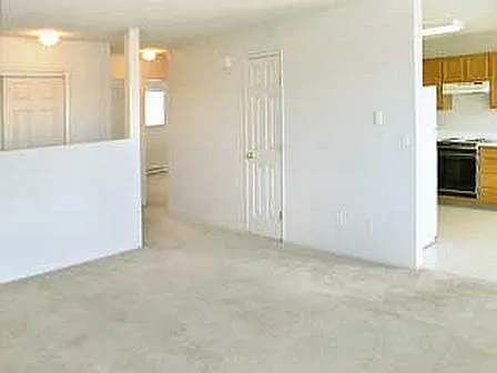 Knolls Livingroom_04272026