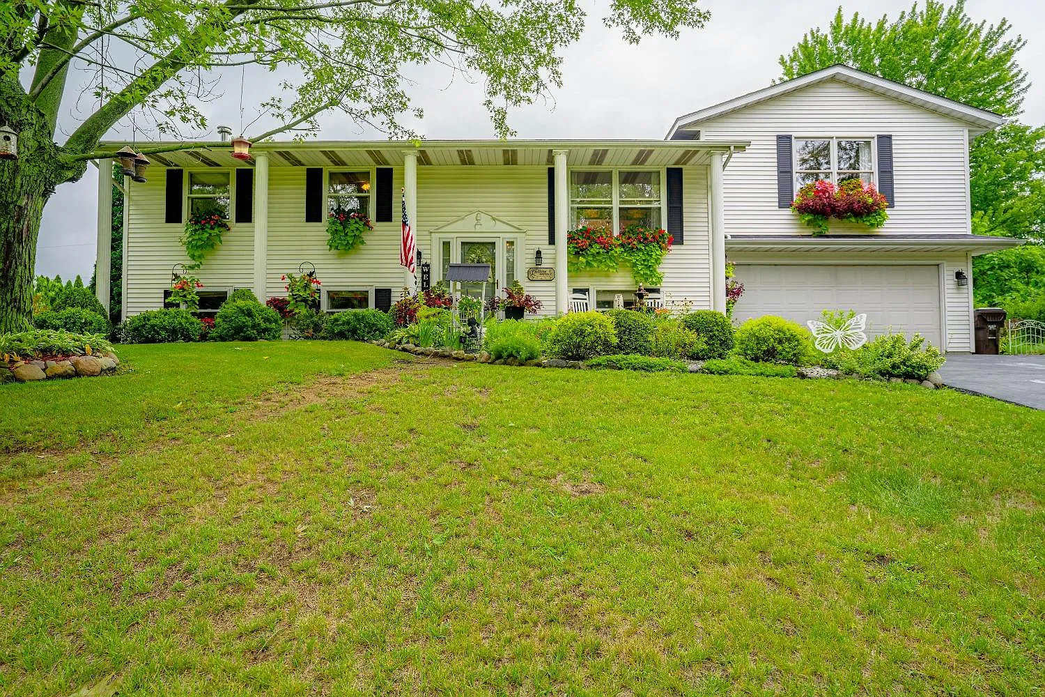 9371 N 408 E photo 1