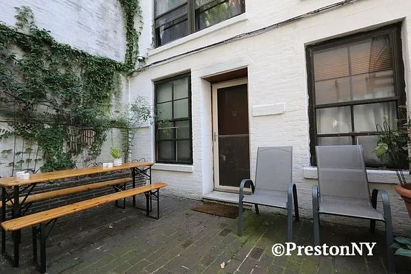 Rented by JM Preston Properties LLC | media 9