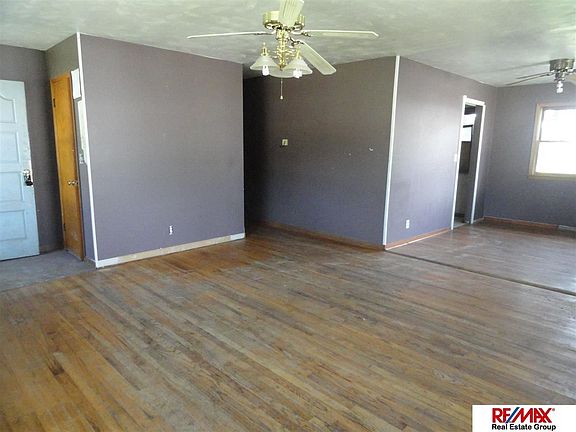 3rd image of 1809 Pelton Ave