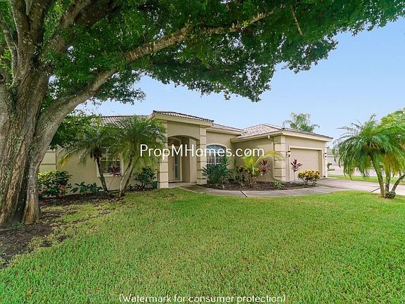 2nd image of 2836 Wrenwood Ct