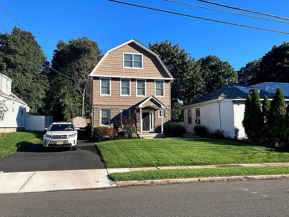 1st image of 68 Lawrence St