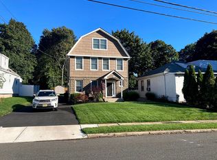 68 Lawrence St, Hillsdale, NJ 07642