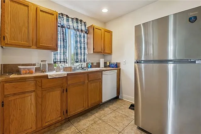 6001 Warrington Dr — Photo 5