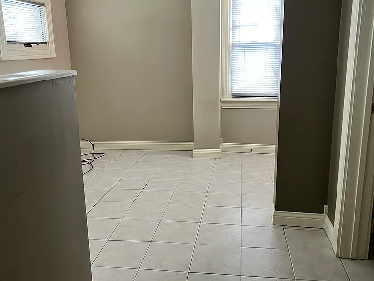 255 Charles Ave SE #1 — Photo 16